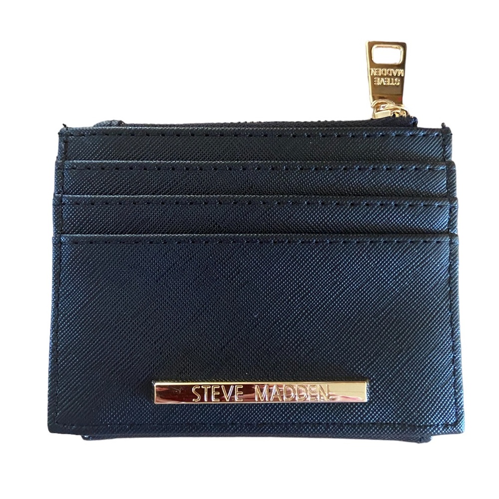 Steve Madden Black Wallet with Gold Hardware and zipper closure - Like NEW